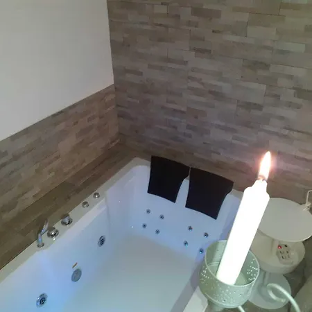 招待所 Le Tre Meraviglie A 200 M Dal Mare 3*