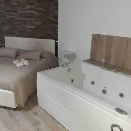 Le Tre Meraviglie A 200 M Dal Mare 3*