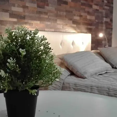 招待所 Le Tre Meraviglie A 200 M Dal Mare 3*