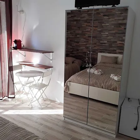 招待所 Le Tre Meraviglie A 200 M Dal Mare 3*