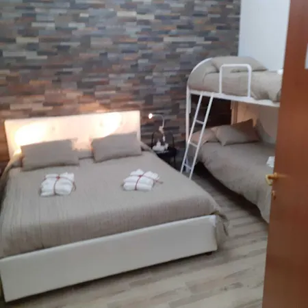 招待所 Le Tre Meraviglie A 200 M Dal Mare 卡塔尼亚