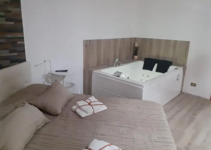 Le Tre Meraviglie A 200 M Dal Mare 3* Κατάνια